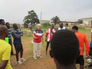 pietdevisserfoundation_contact